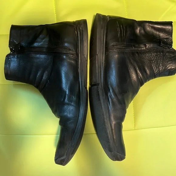 Costume National Leather Boots - Picture 2 of 6